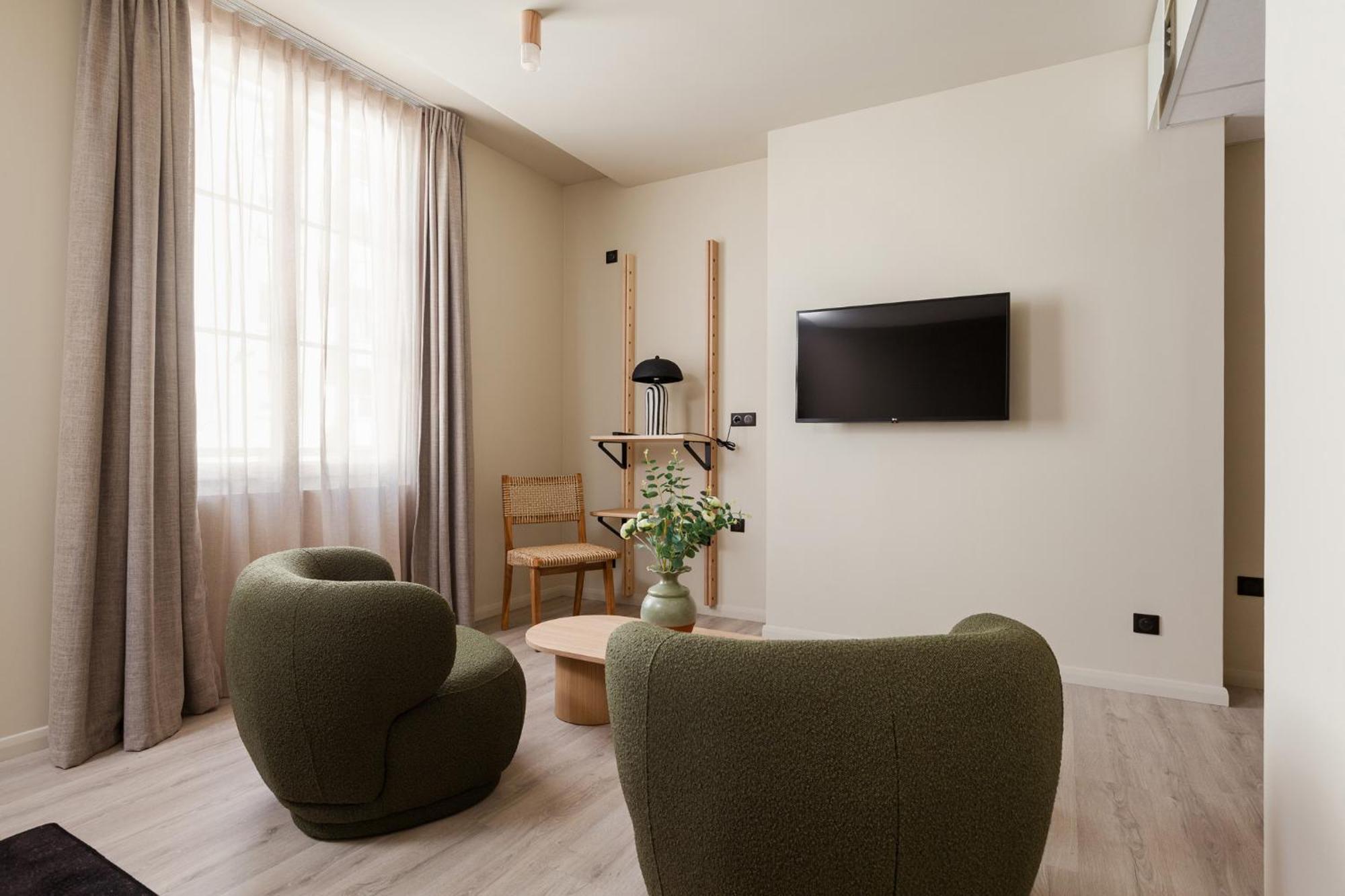 Hotel Gambettes - Entree Autonome, Reception En Ligne - Encore Mieux Limoges Exterior foto